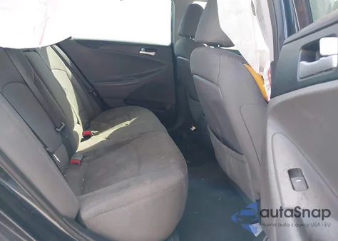 2013 Hyundai Sonata Gls z USA, uszkodzony, nr VIN 5NPEB4AC5DH664903